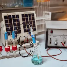 Co to jest SEM w chemii i dlaczego jest kluczowe dla elektrochemii
